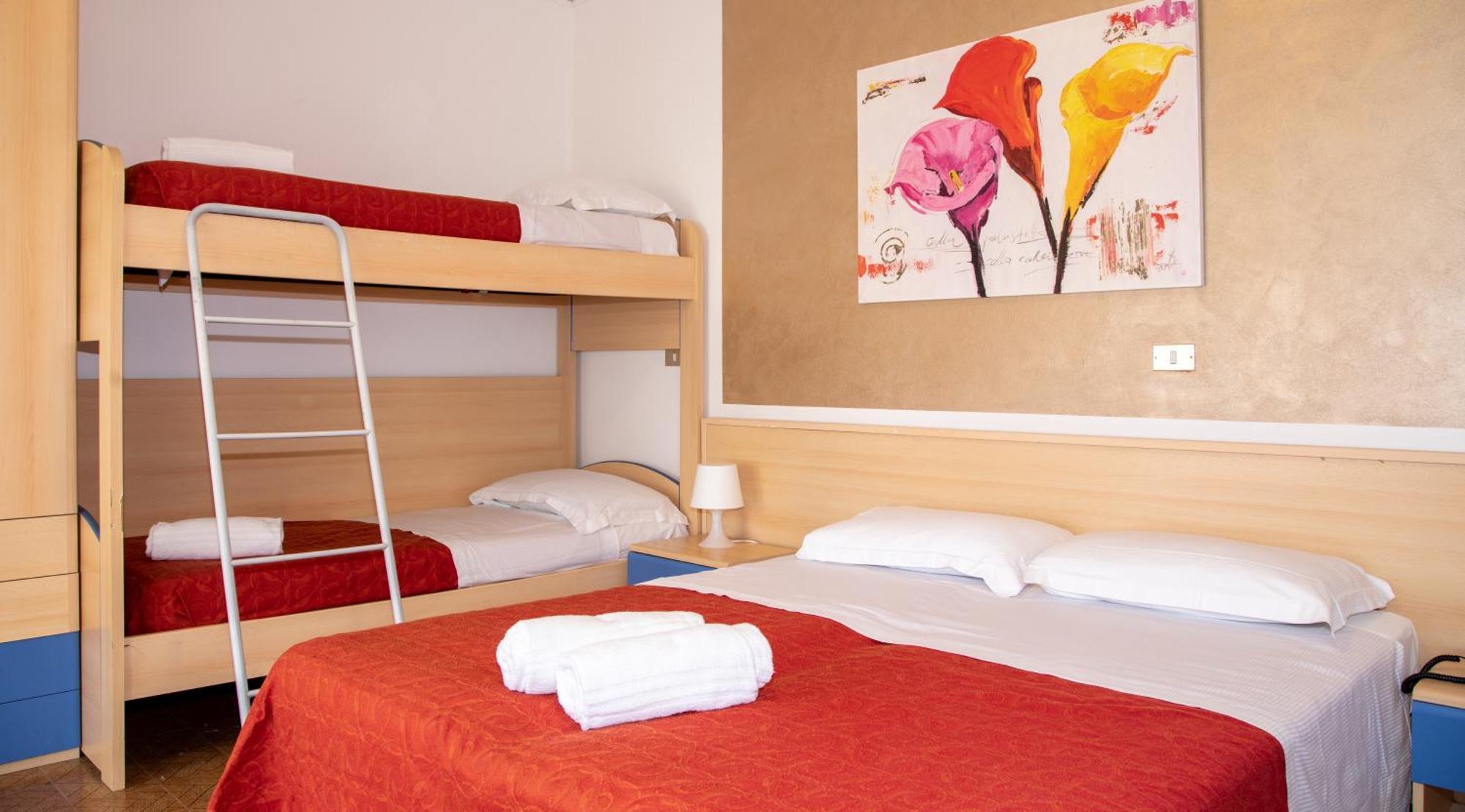 Hotel Nazionale Lido di Jesolo Bagian luar foto